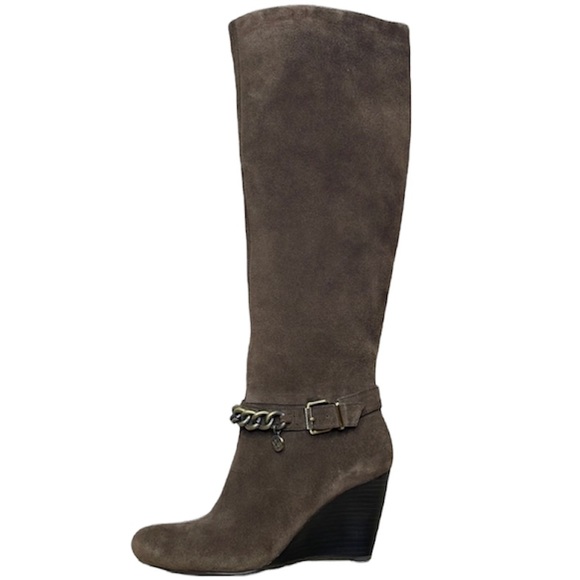 BCBGeneration Merryl Brown Suede Wedge Winter Boots size 7 1/2 - Picture 1 of 16